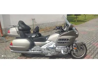 honda gl 1800 goldwing