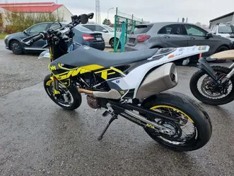 husqvarna 701 supermoto