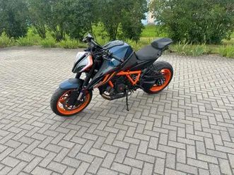 ktm super duke r