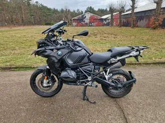 bmw r1250gs adventure