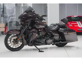harley-davidson street glide cvo