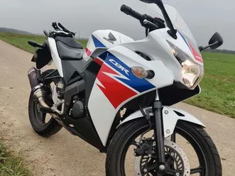 cbr125r 2015