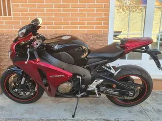 honda - cbr1000rr