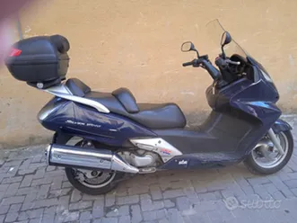 moto honda silver wing 600