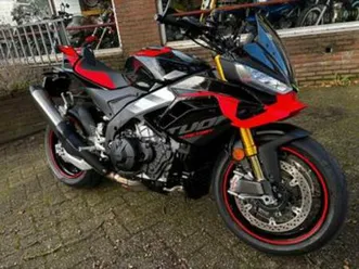 aprilia tuono v4 1100 factory 2025 nieuwstaat dark kraken — motoren | aprilia — marktplaats