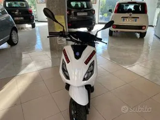 piaggio one active (2.7 kwh)
