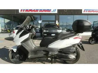 vendo kymco downtown 300i (2009 - 17) usata a citta' di castello (codice 9906985) - moto.it