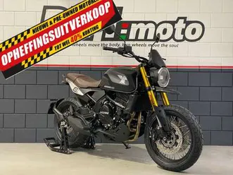 moto morini seiemmezzo scr zwart