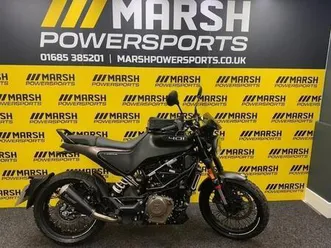 husqvarna svartilen 401 2022 model, only 1200 miles, nice extras!!