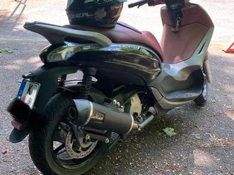 piaggio beverly 350 st