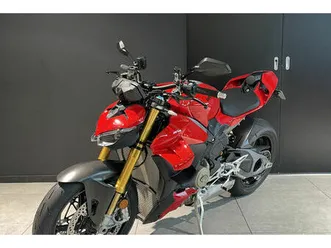ducati streetfighter v4 2025