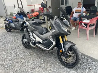 honda x-adv 750 →