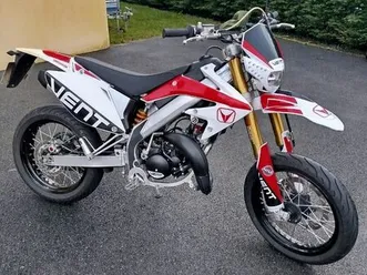 moto vent 50 derapage