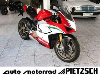 ducati panigale v4s speciale 828/1500 akrapovic magnesi