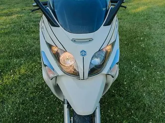 piaggio 125 cc xevo