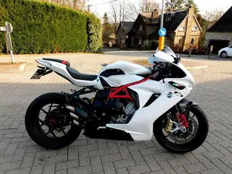 ② mv agusta f3 675 , petit prix