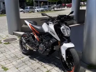 ktm duke 125 cc de 2017 branca viseu