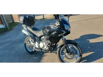 ② honda varadero 125 cc xl