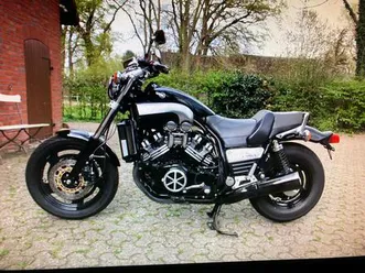 yamaha vmax 1200