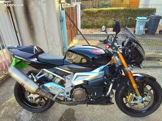 aprilia rsv 1000 tuono r