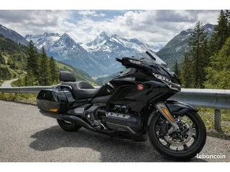 honda gl 1800 goldwing