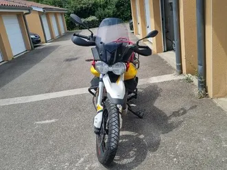 moto guzzi v85tt