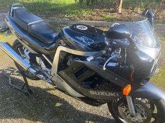 suzuki 1100 gsxr, pour collectionneurs