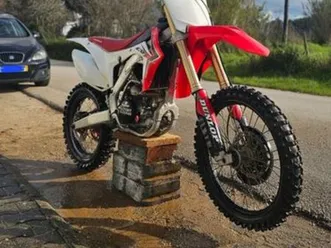 honda crf250r 2014 – matriculada – excelente estado torres vedras (são pedro, santiago, santa maria do castelo e são miguel) e matacães