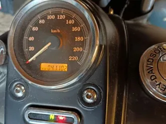 harley dyna street bob