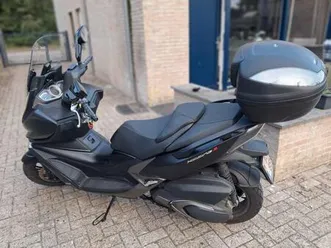 ② kymco xciting 400i in perfecte staat