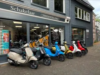 vespa sprint s e5+ actie nieuw rijklaar dealer 4jr garantie — scooters | vespa — marktplaats