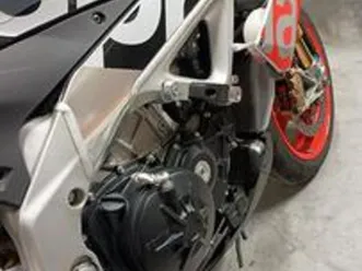 aprilia tuono v4 1100 - 2016