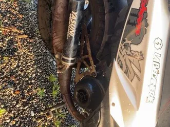 bonjour vend scooter