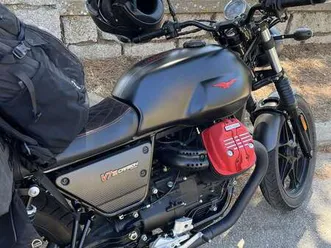 moto guzzi v 7 v7 iii carbon n. 272/1921 depotenziata a2 nero