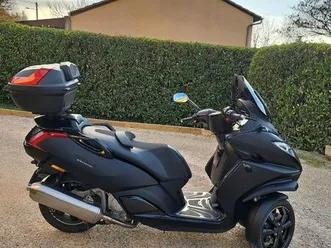 peugeot metropolis 400