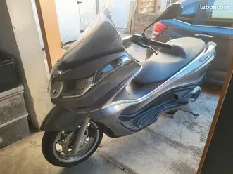 scooter piaggio x10 500