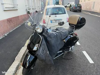 vespa gts