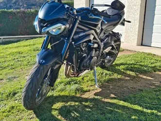 triumph street triple 765 r ■première main.■abs, ■shifter, ■clignotants led