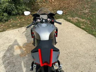 aprilia rsv4 1100 1100 cm3, 2023 god.