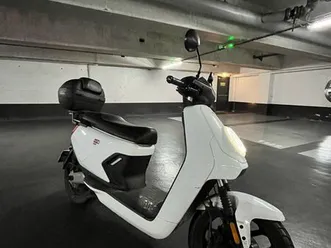 niu mqi gt – 2022 – full options – excellent état – prêt à rouler