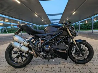 ducati streetfighter 848