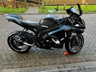suzuki, gsx-r, 2009, 599 (cc)