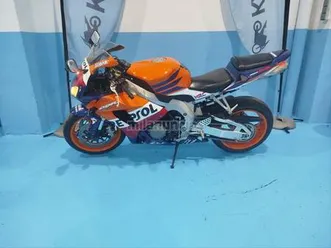 honda - cbr 1000rr fireblade repsol