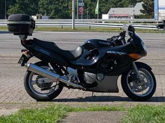 suzuki gsx 750 zwart