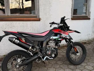 aprilia sx 125