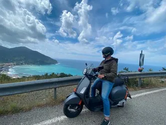 vespa gts 300 super sport