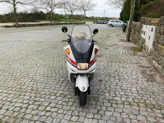 scooter yamaha yp 250 póvoa de varzim, beiriz e argivai