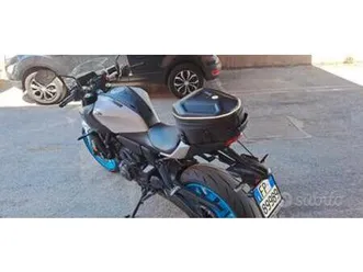 yamaha mt-07 - 2025 y-amt 1800 km