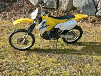 suzuki drz 400y