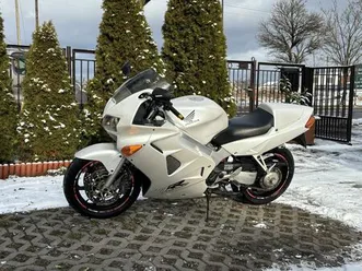 honda vfr 800fi 1999 rok gliwice sikornik
